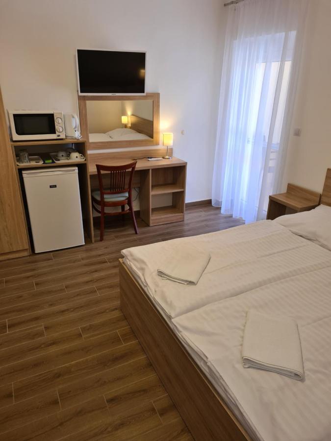 Táncsics Vendégház Siófok Habitación foto