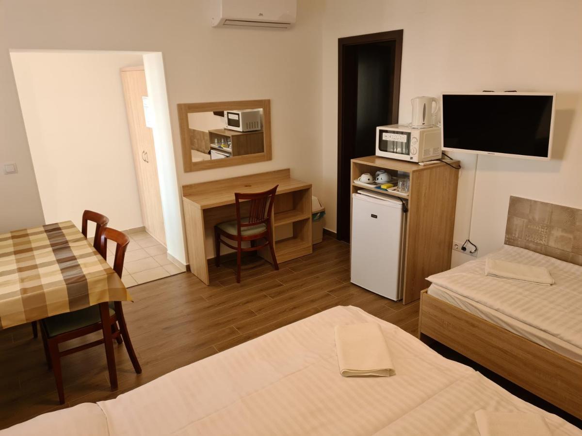 Táncsics Vendégház Siófok Habitación foto