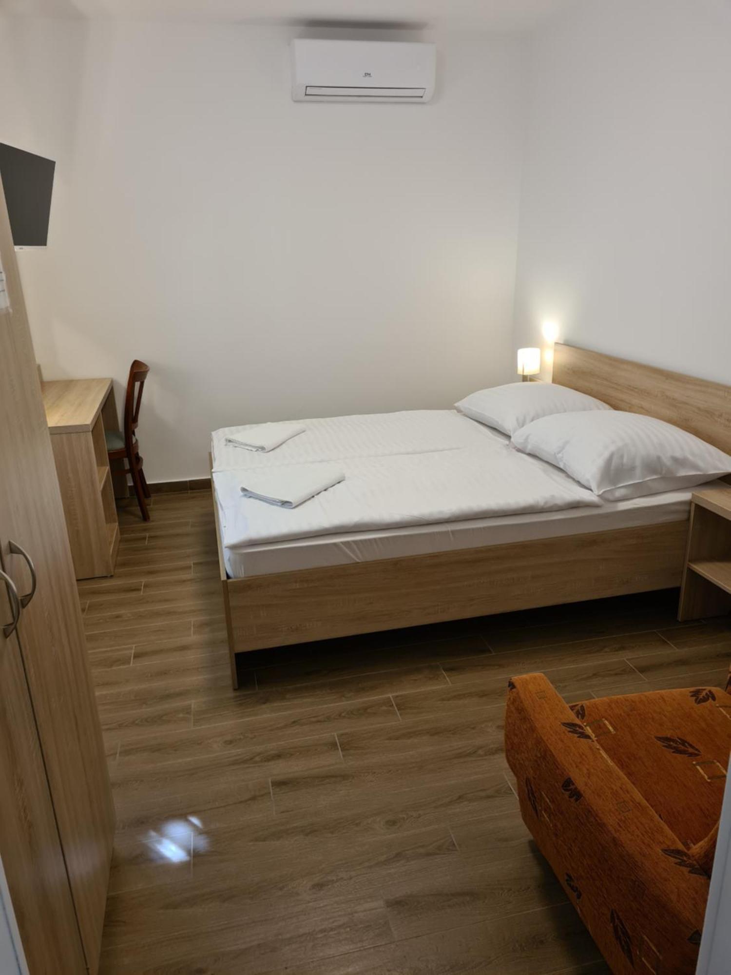 Táncsics Vendégház Siófok Habitación foto